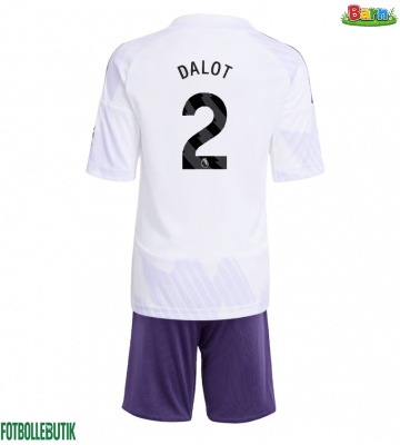 Manchester United Diogo Dalot #2 Bortaställ Barn 2025-26 Kortärmad (+ Korta byxor)